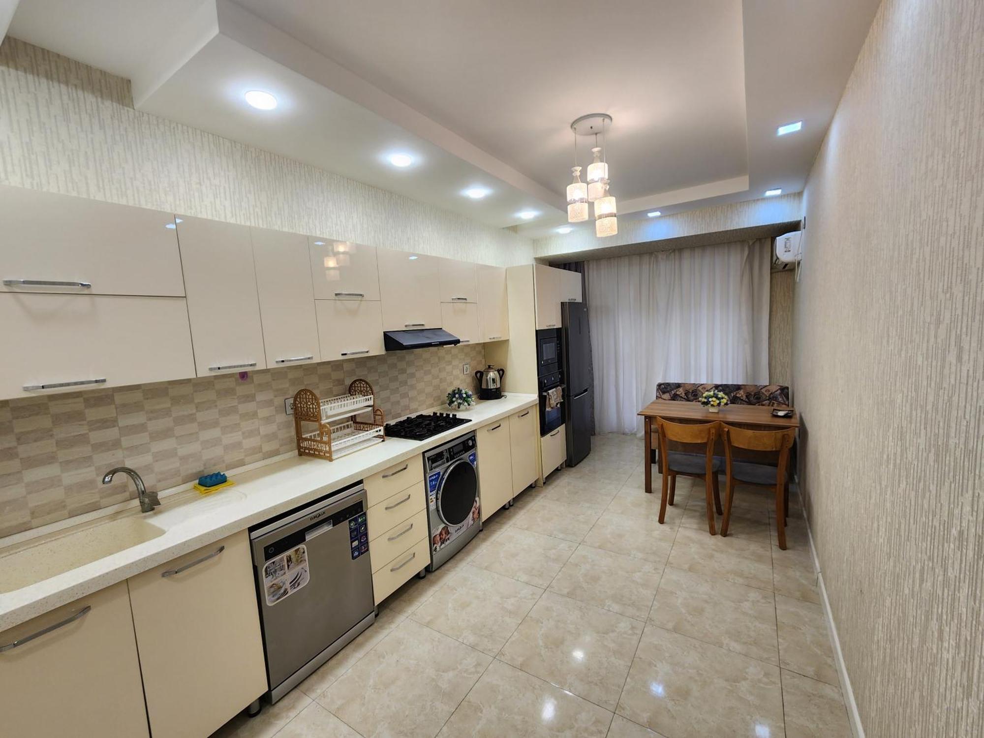 Park Azure Lux Apartment Bakú Exterior foto